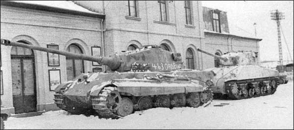 Koenigstiger and M4 Sherman.