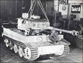 Tiger turret being installed at Henschel plants.